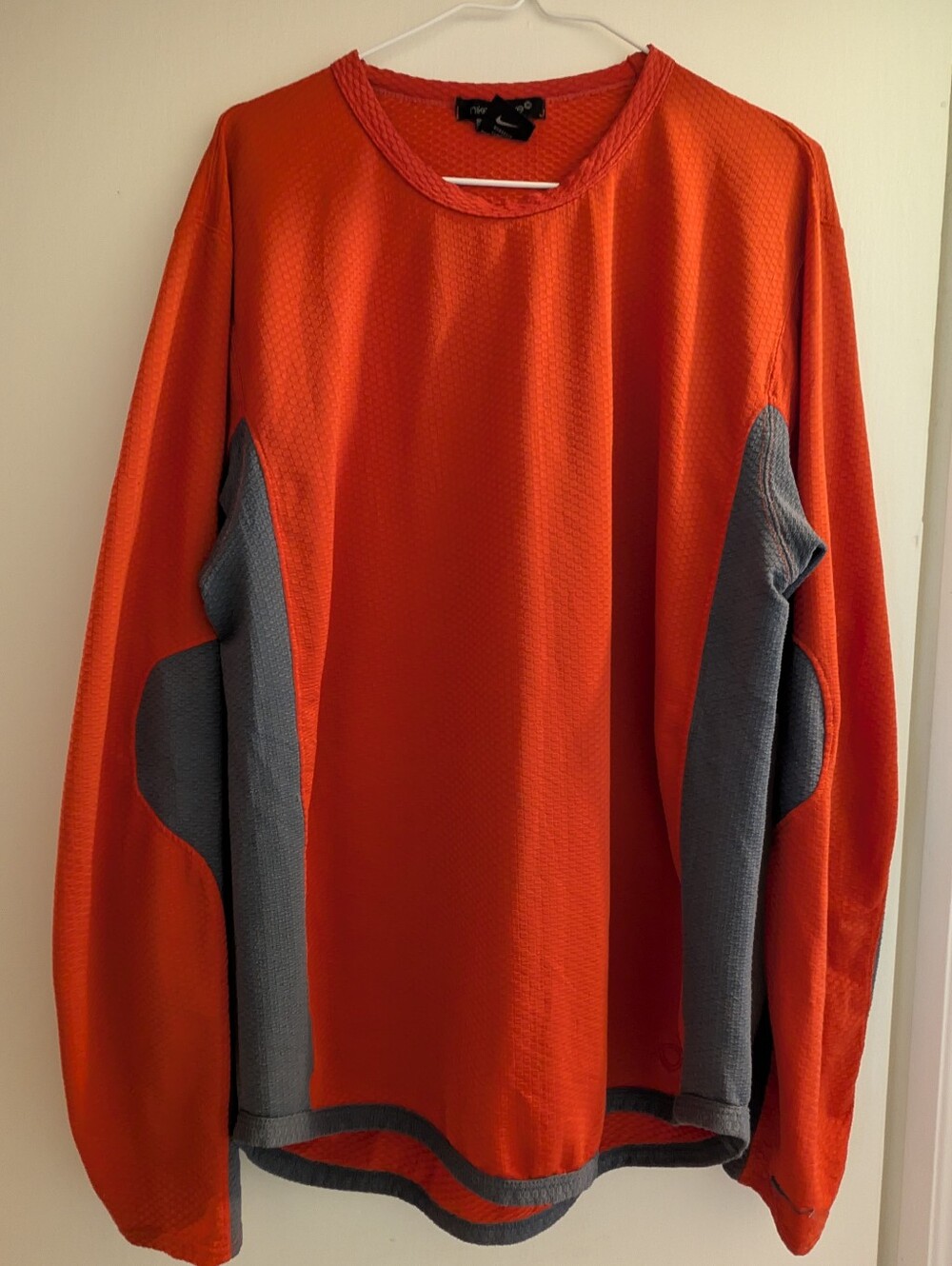 Men's Long-Sleeve Nike Performance Shirt in Orange and Gray. Large